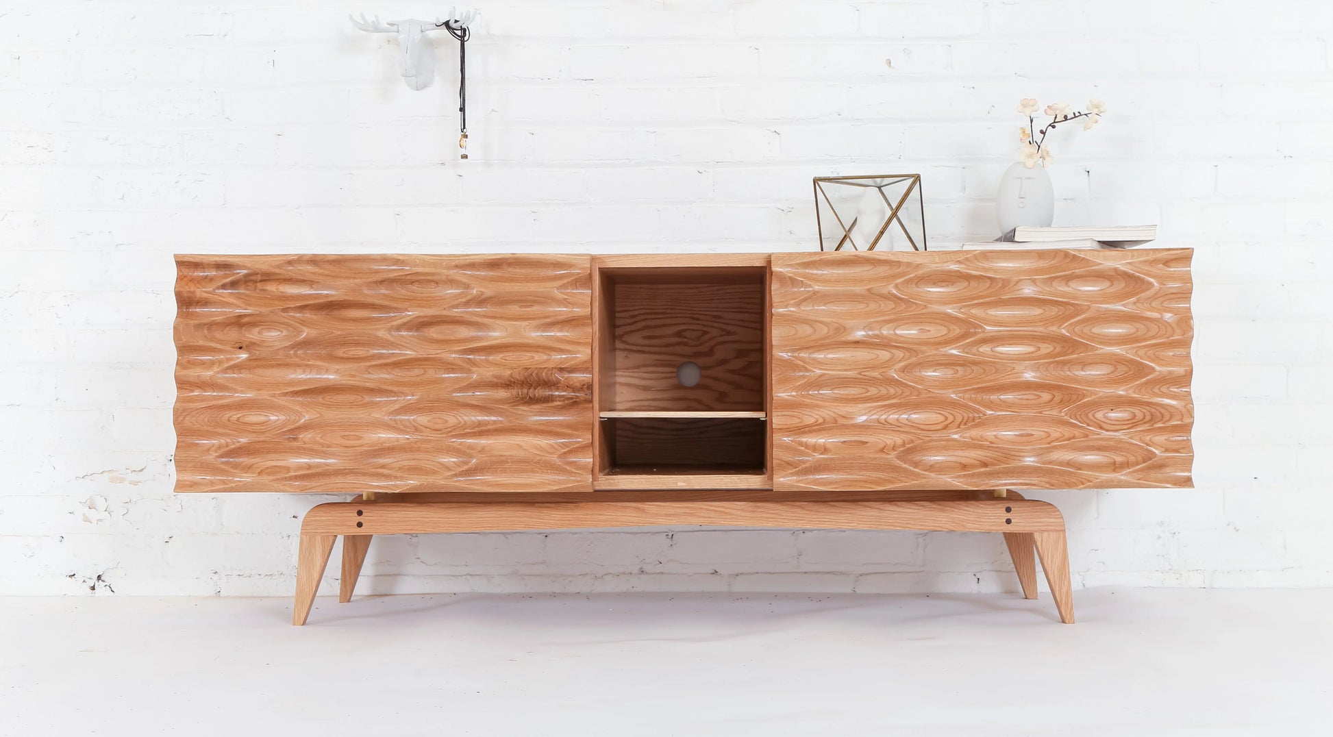 front view of Modern credenza