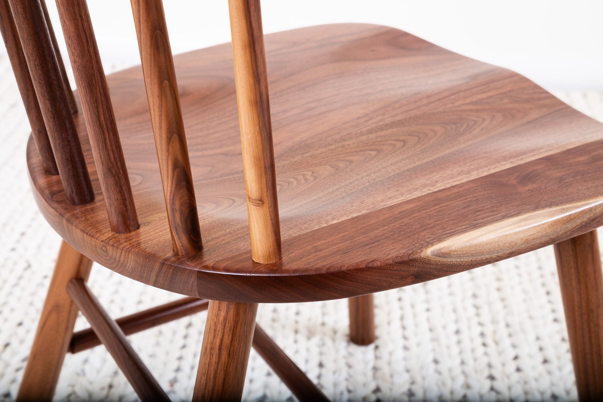 Solid wood dining room chairs in minimalist style