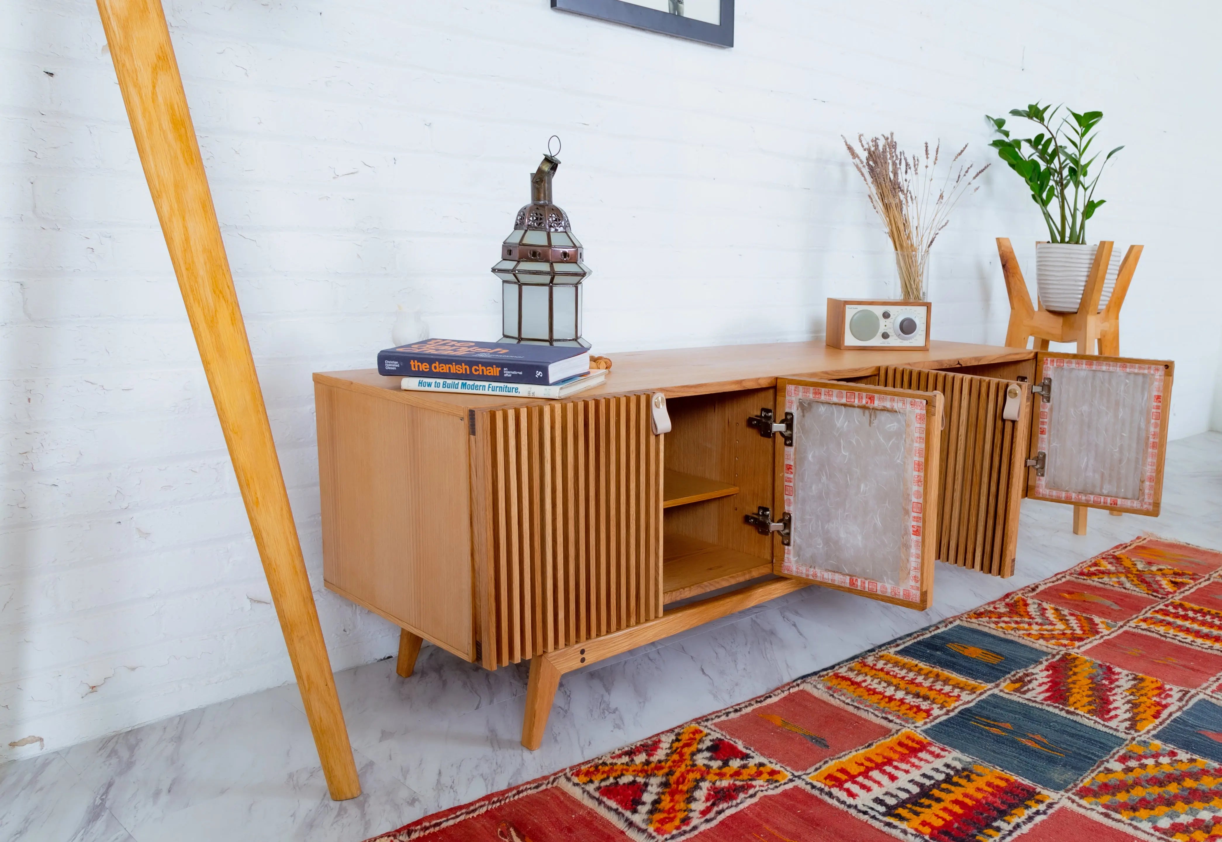 Danish modern tv deals stand